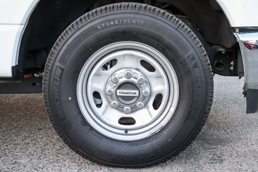 New 2024 Ford F350 XL w/ 360-Degree Camera Package RWD image 7