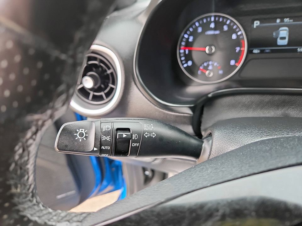 Used 2023 Kia Forte GT-Line w/ GT-Line Premium Package image 20