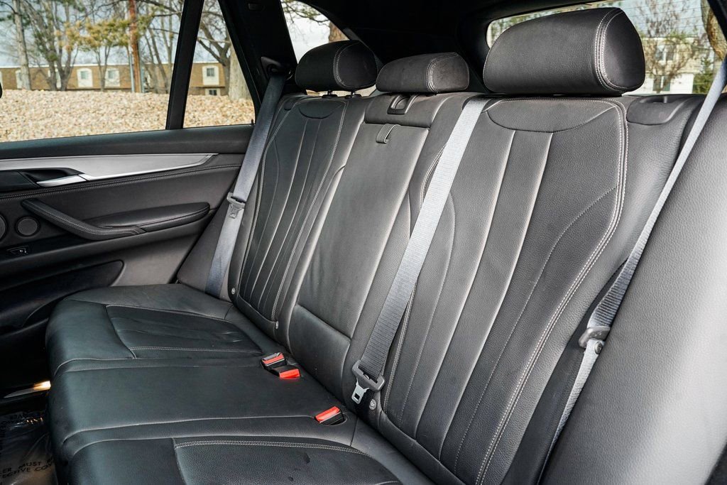 Used 2018 BMW X5 xDrive40e w/ M Sport Package image 19
