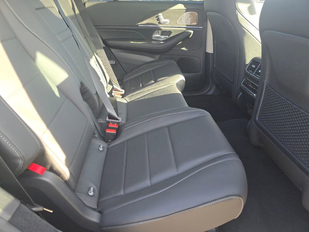 New 2026 Mercedes-Benz GLS 450 4MATIC image 21