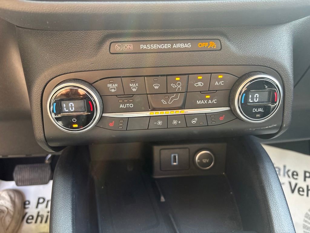 Used 2020 Ford Escape Titanium AWD/4WD image 25