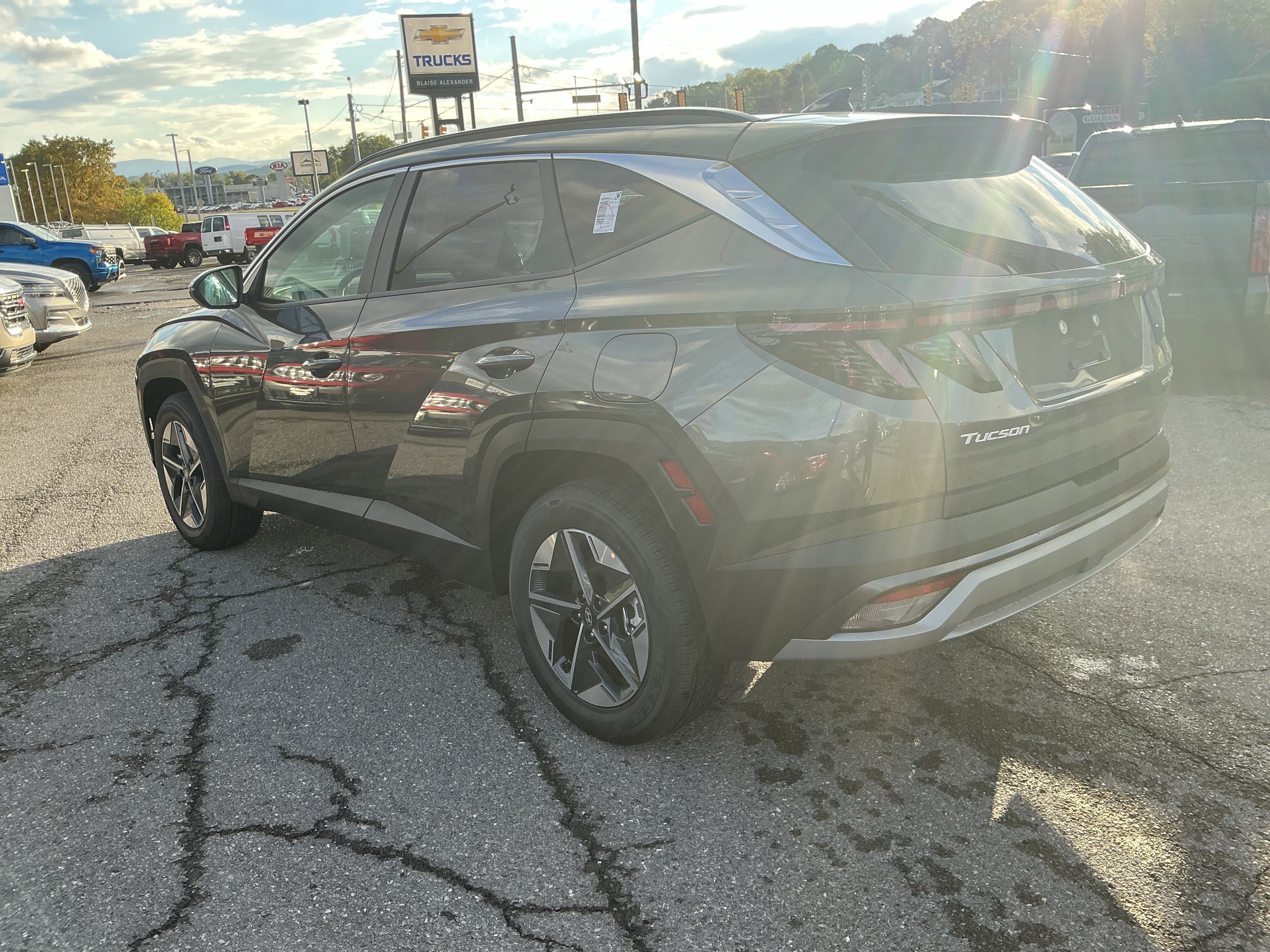 New 2025 Hyundai Tucson SEL image 5