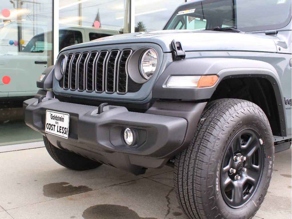 New 2026 Jeep Wrangler Sport AWD/4WD image 39