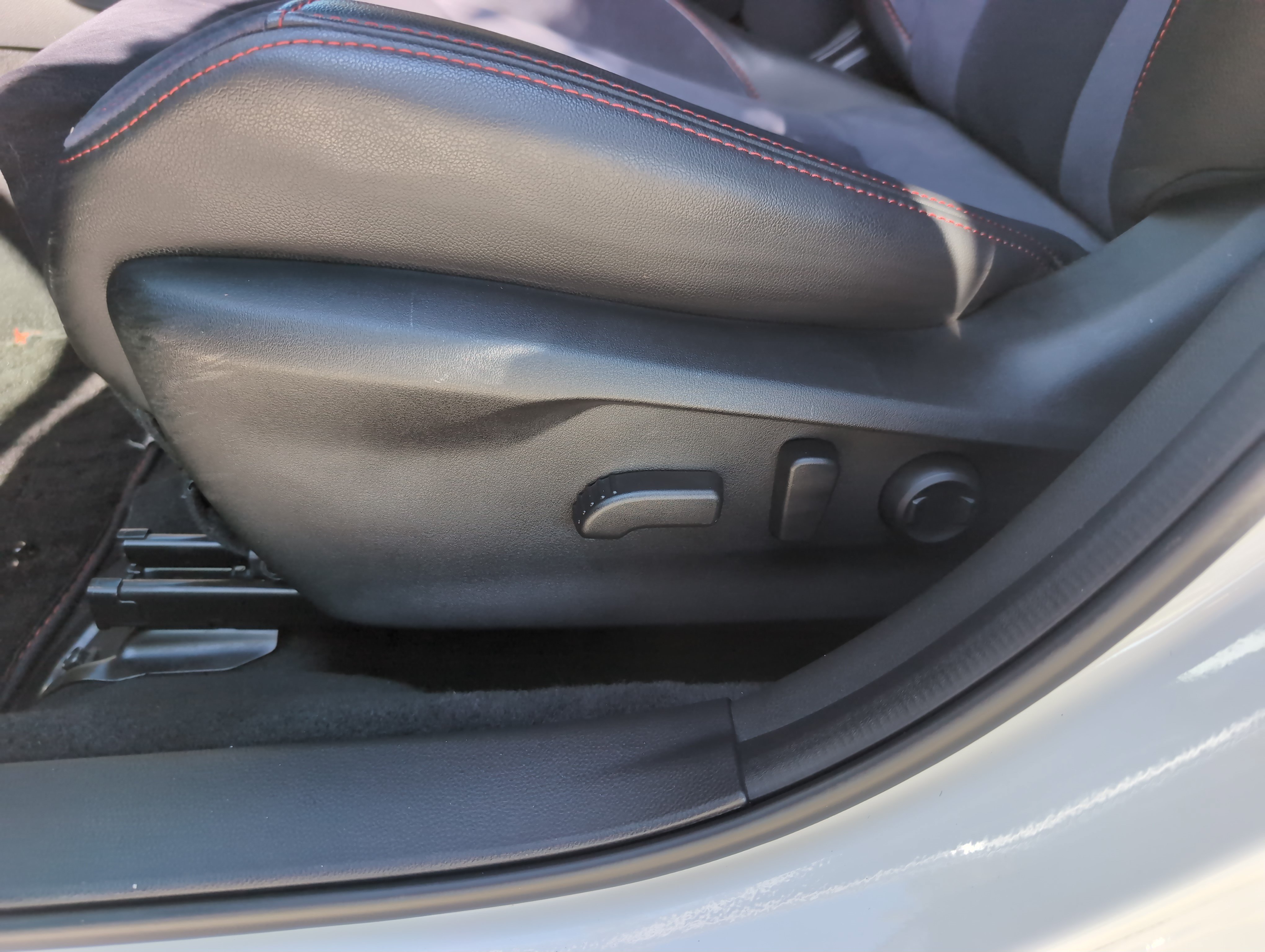 Used 2023 Subaru WRX Limited AWD/4WD image 17