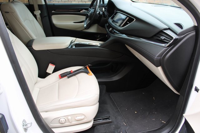 Certified 2023 Buick Enclave Essence w/ Experience Buick Package image 18