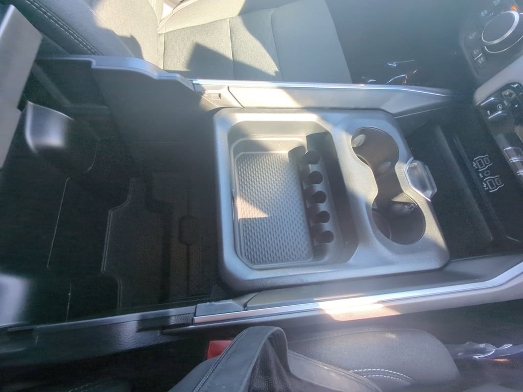 Used 2025 RAM 1500 Big Horn AWD/4WD image 17
