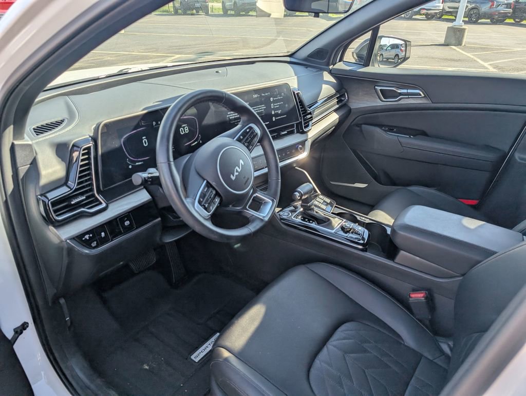Used 2025 Kia Sportage X-Line w/ Premium Package AWD/4WD image 12