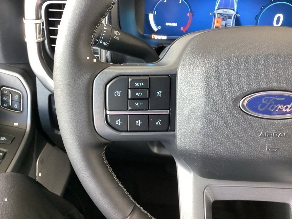 New 2025 Ford F250 Lariat w/ FX4 Off-Road Package image 43
