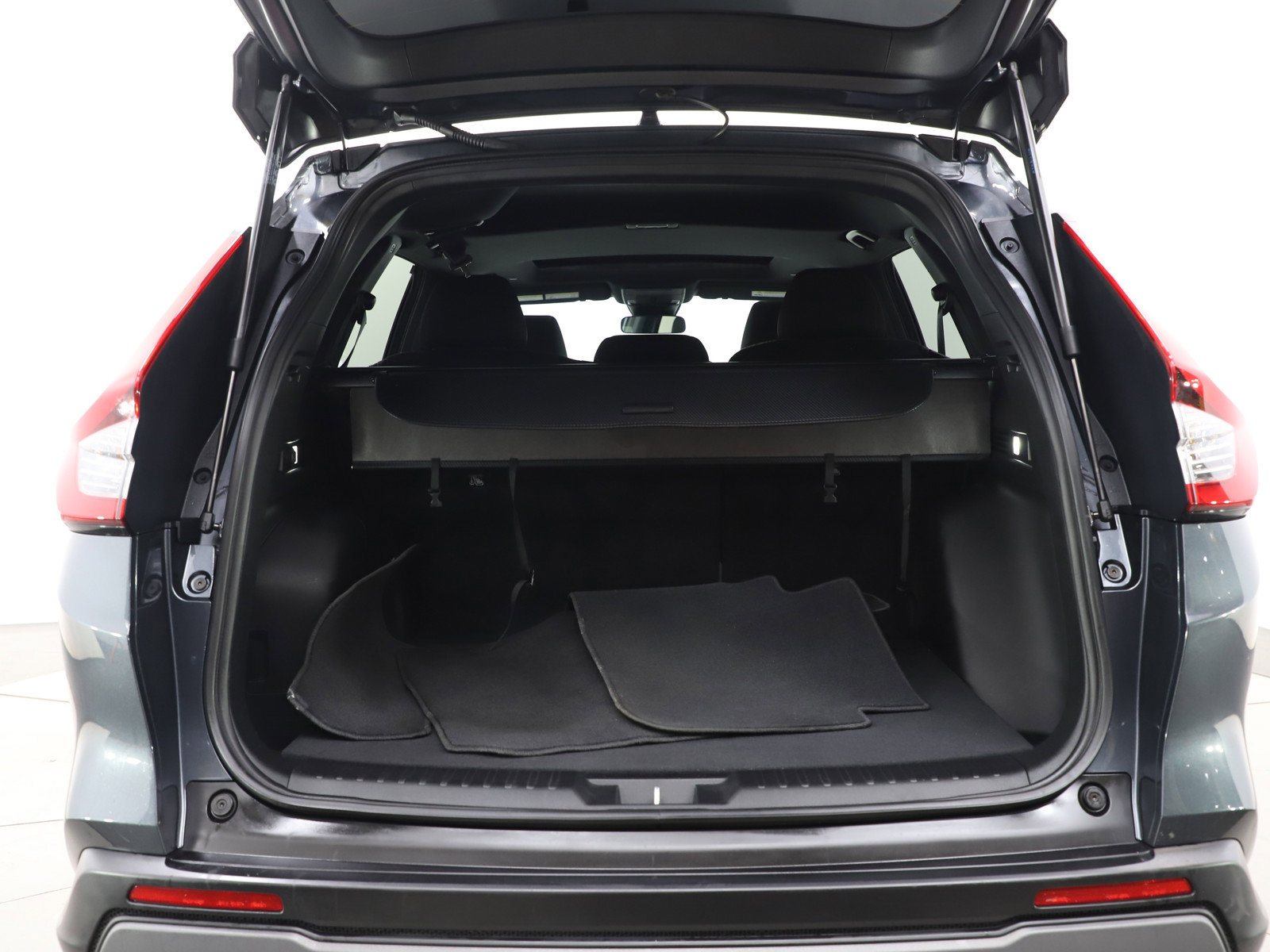Used 2025 Honda CR-V Sport image 16
