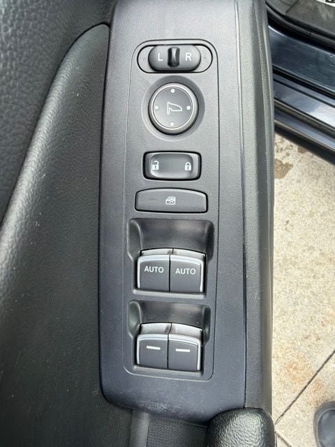 Used 2022 Honda Civic EX-L image 17