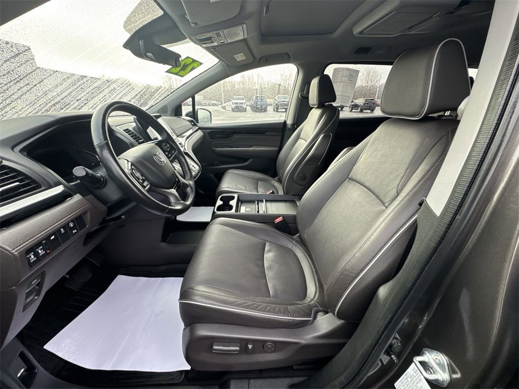 Used 2022 Honda Odyssey Elite image 17