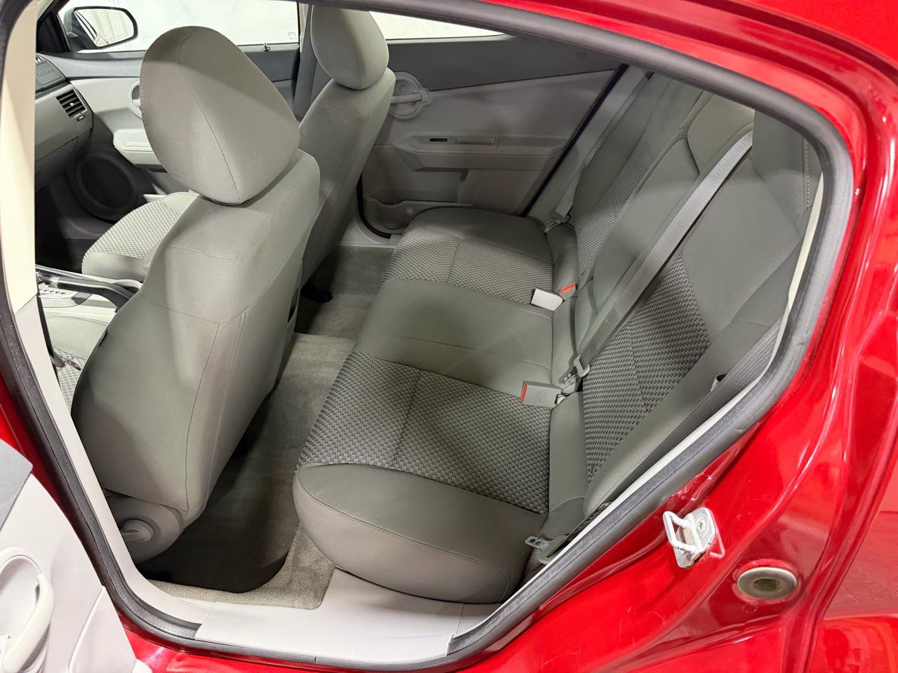 Used 2008 Dodge Avenger SE FWD image 20