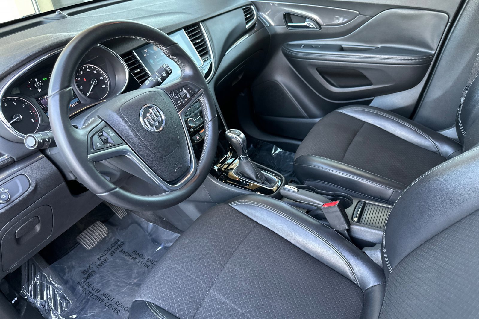Certified 2019 Buick Encore Preferred w/ Safety Package FWD image 10