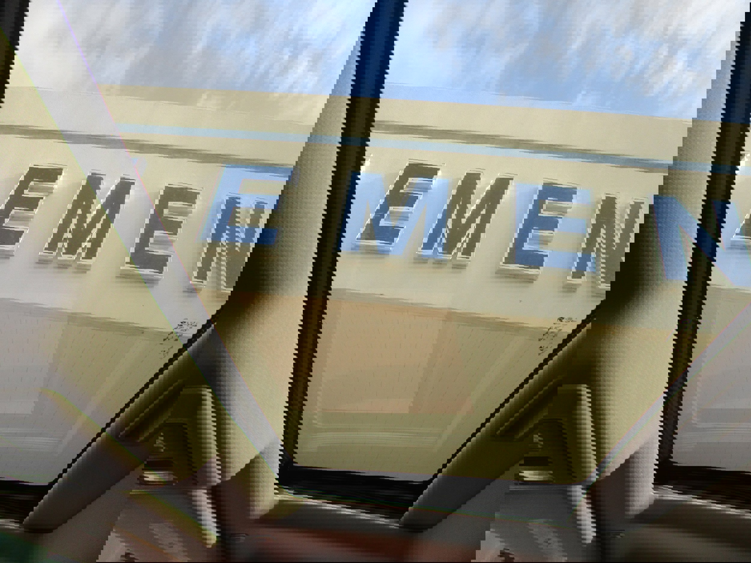 Used 2018 RAM 2500 Longhorn w/ Convenience Group image 17