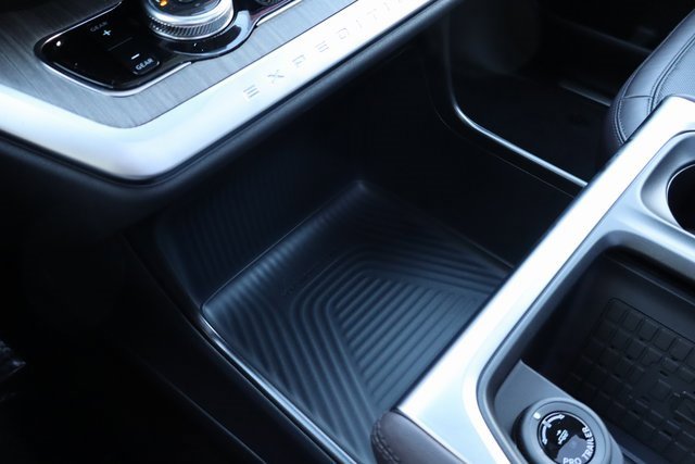 New 2025 Ford Expedition Max Platinum w/ Platinum Ultimate Package image 12