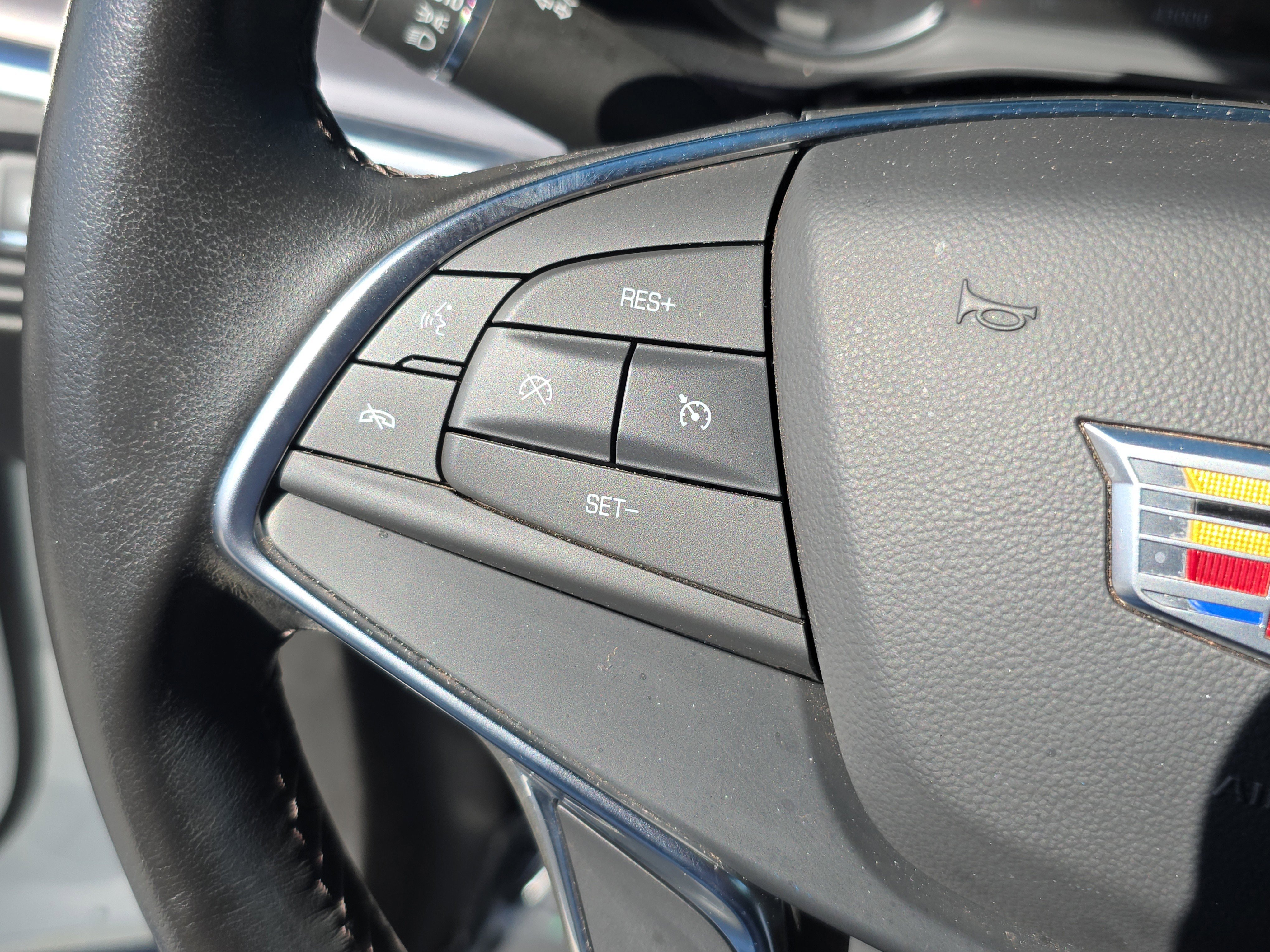 Used 2023 Cadillac XT5 Luxury image 22