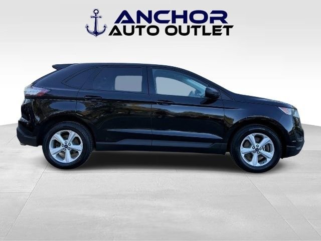 Used 2017 Ford Edge SE image 9