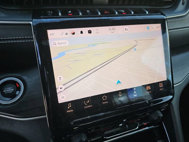 Used 2023 Jeep Grand Cherokee L Limited image 18