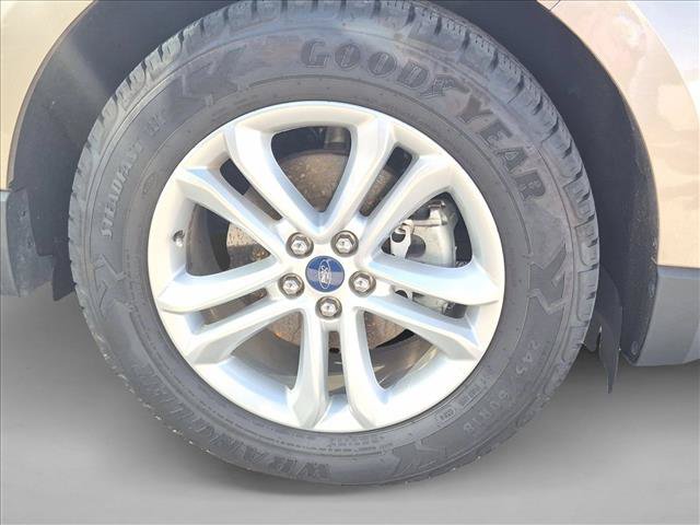 Certified 2020 Ford Edge SEL w/ Cold Weather Package FWD image 5