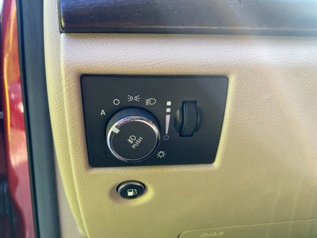 Used 2014 Jeep Grand Cherokee Laredo w/ Quick Order Package 23E AWD/4WD image 26