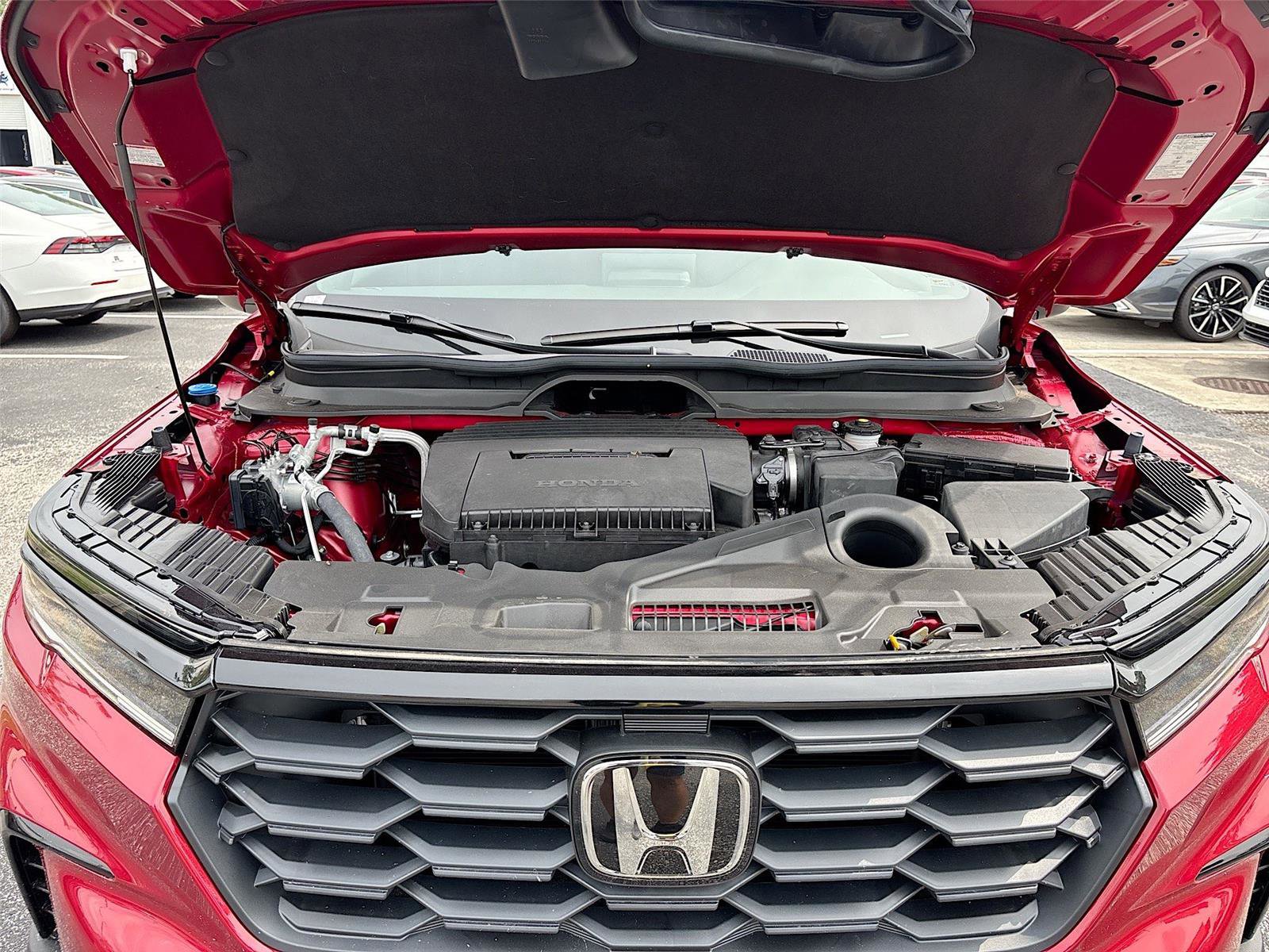 Certified 2025 Honda Pilot Sport image 34