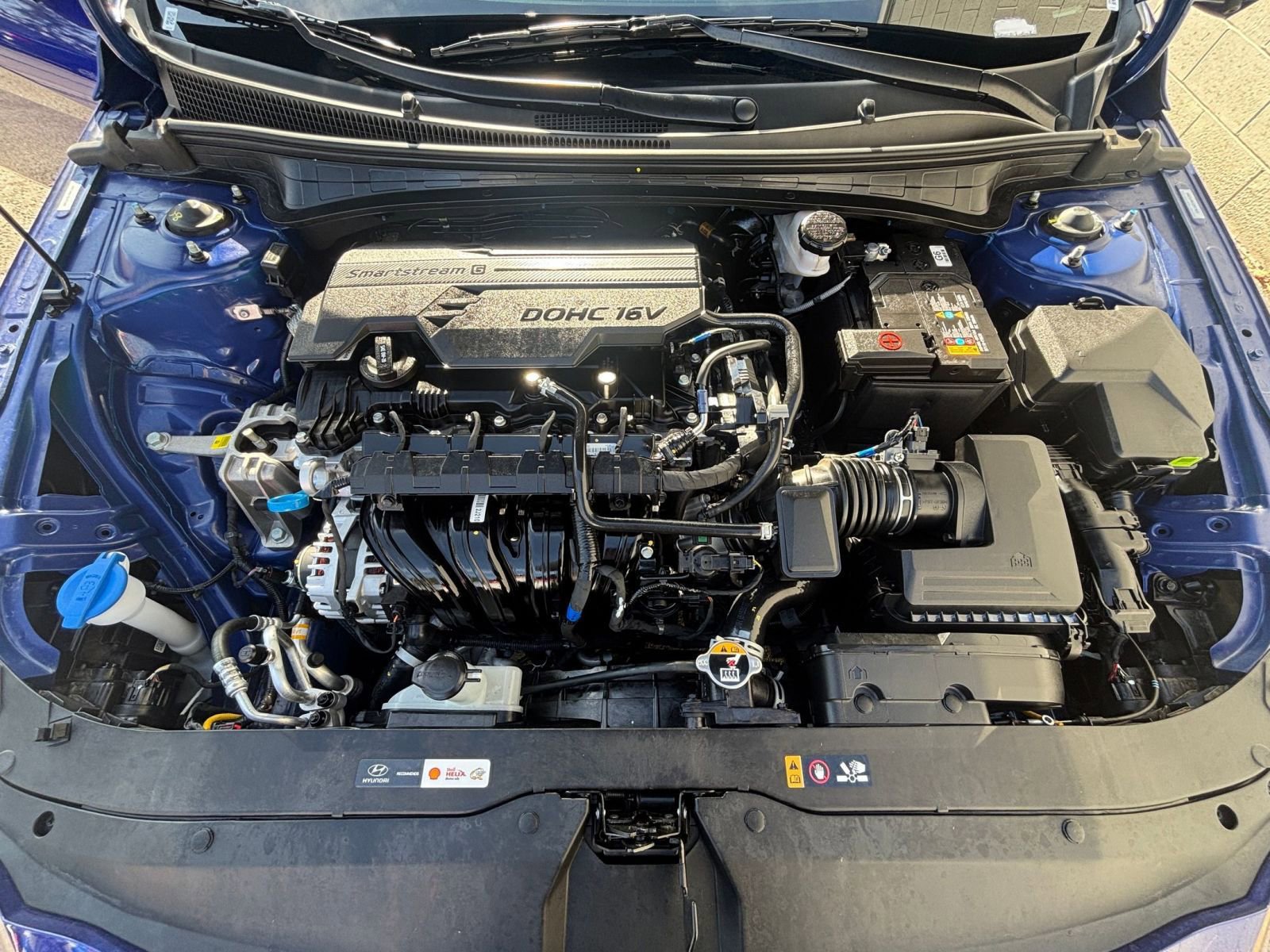 Used 2025 Hyundai Elantra SEL image 32