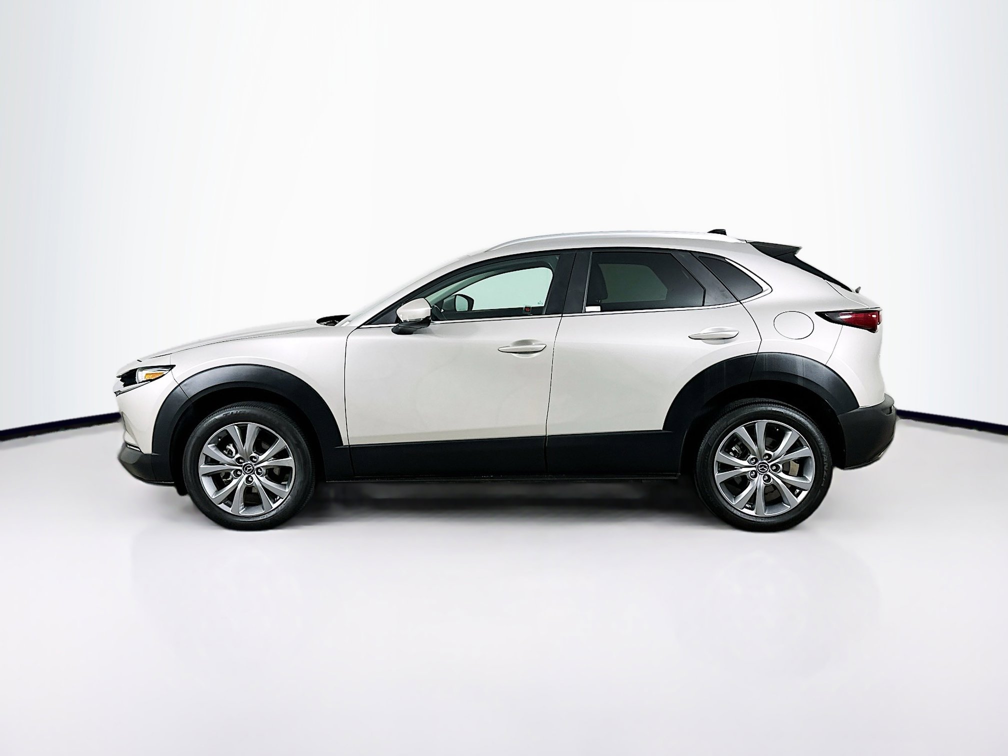 Used 2023 MAZDA CX-30 AWD 2.5 S w/ Select Package image 4