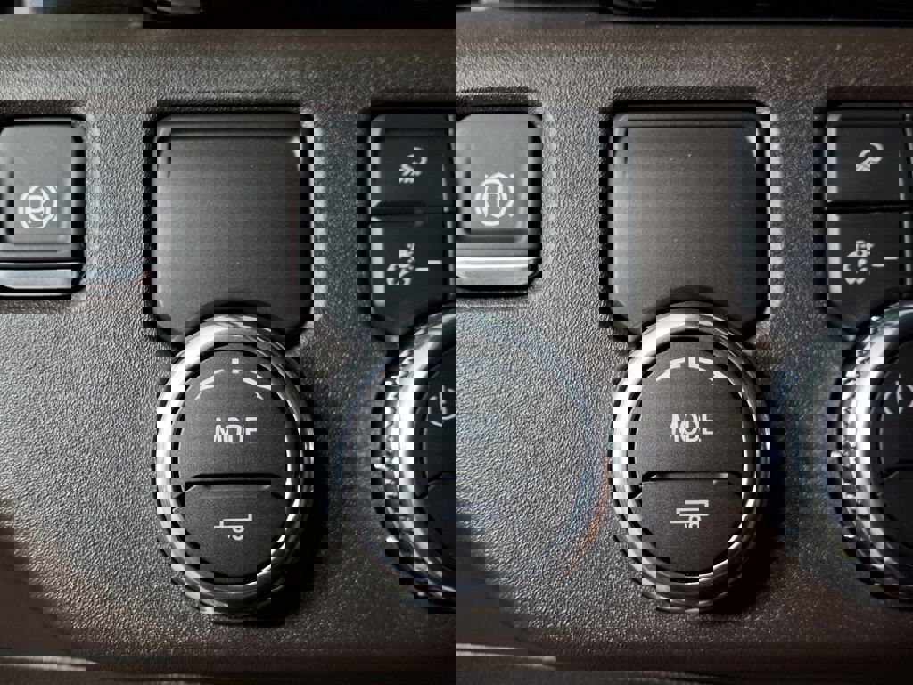 New 2026 GMC Sierra 1500 SLT image 46