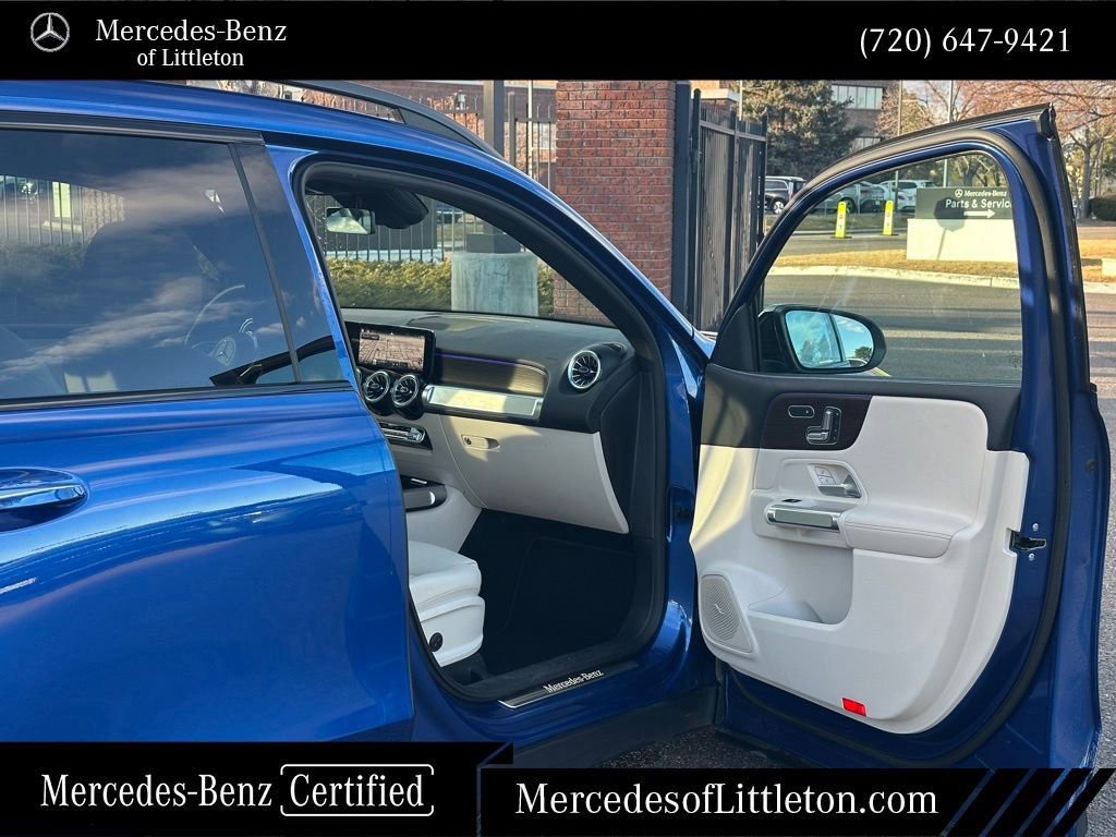 Certified 2025 Mercedes-Benz GLB 250 4MATIC image 30