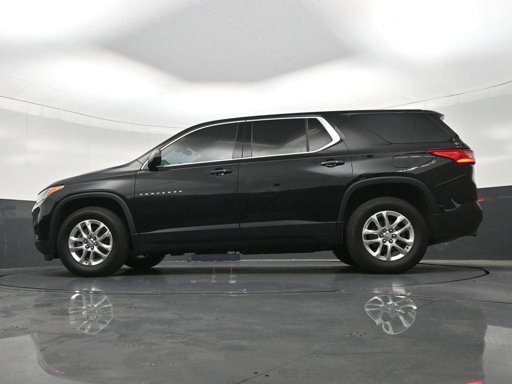 Used 2021 Chevrolet Traverse LS FWD image 25