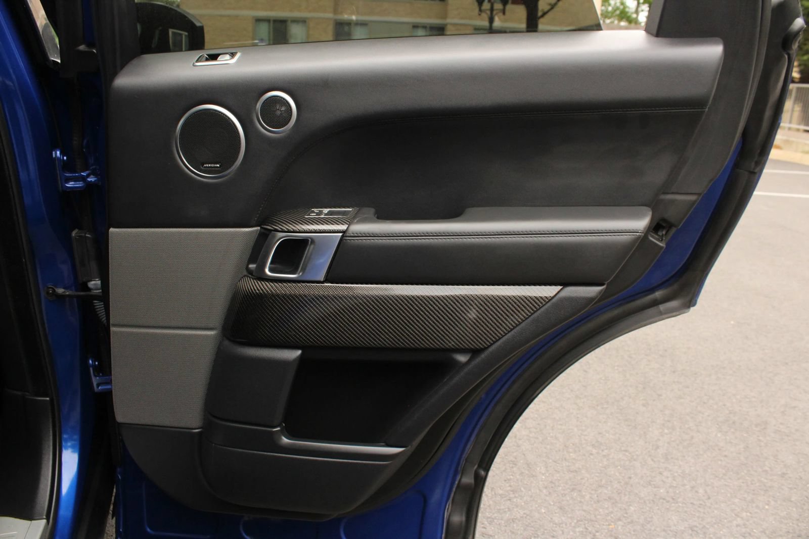 Used 2019 Land Rover Range Rover Sport SVR AWD/4WD image 25