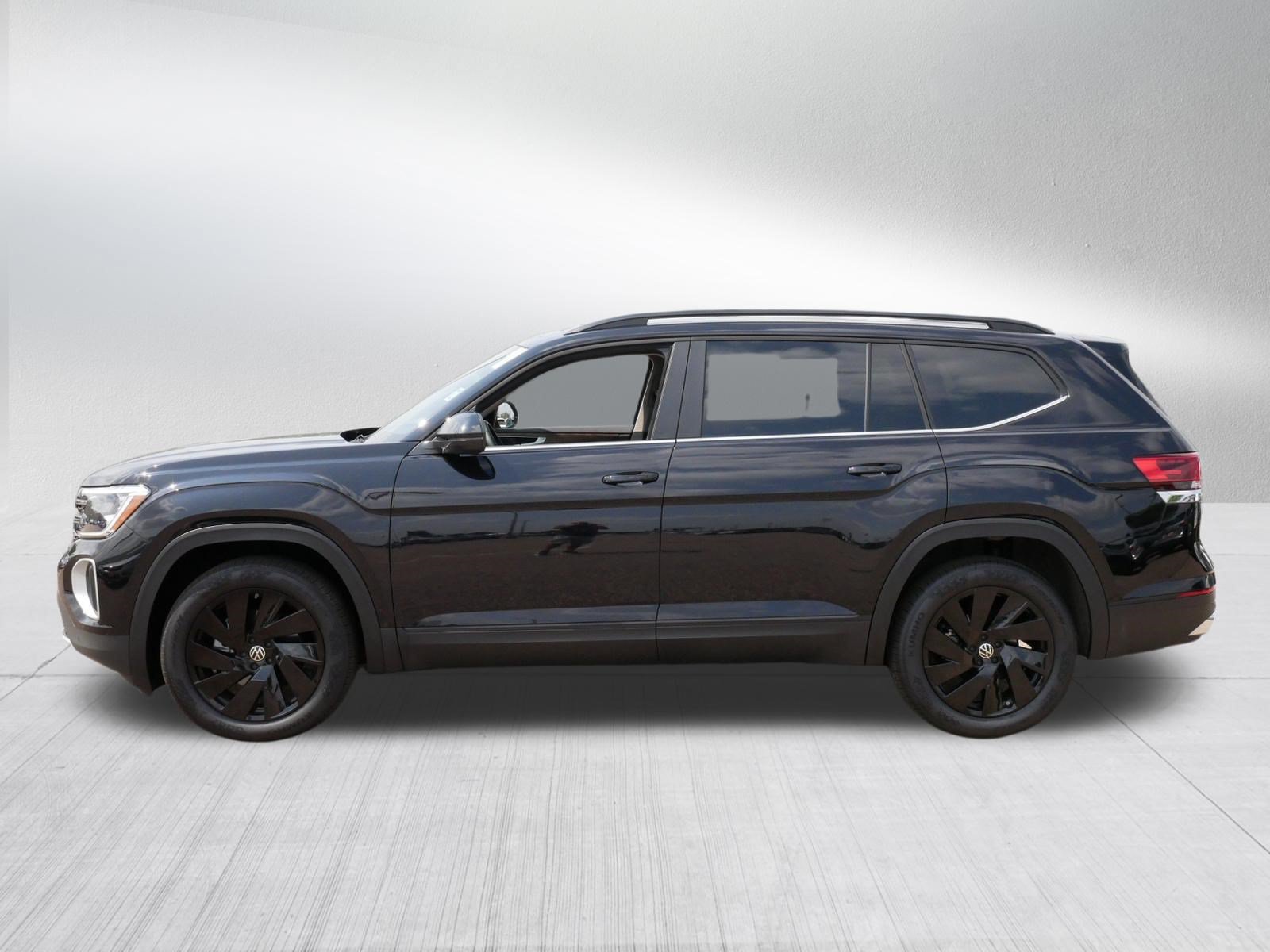 Used 2026 Volkswagen Atlas SE AWD/4WD image 4