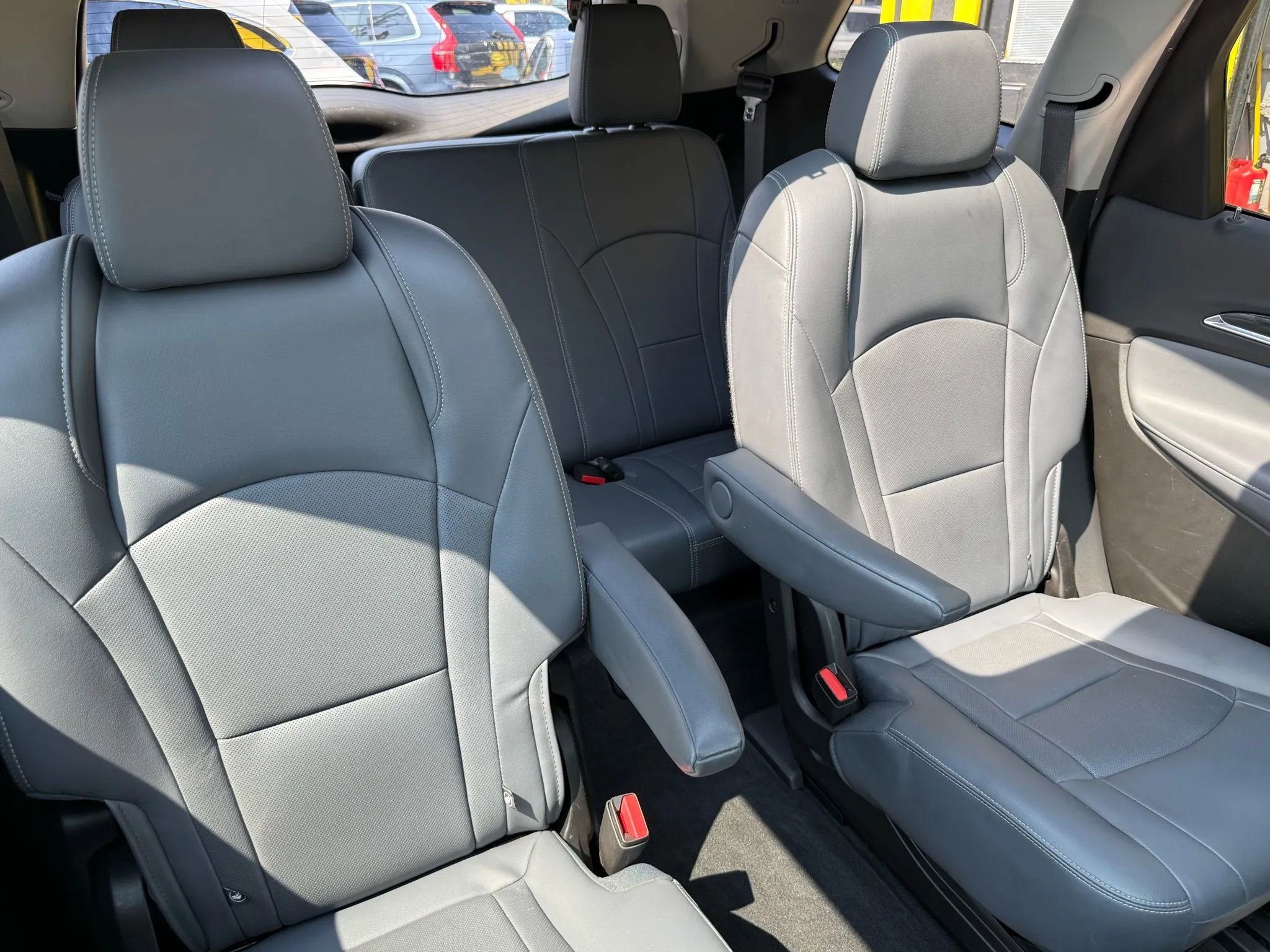 Used 2020 Buick Enclave Essence w/ Sport Touring Edition image 22