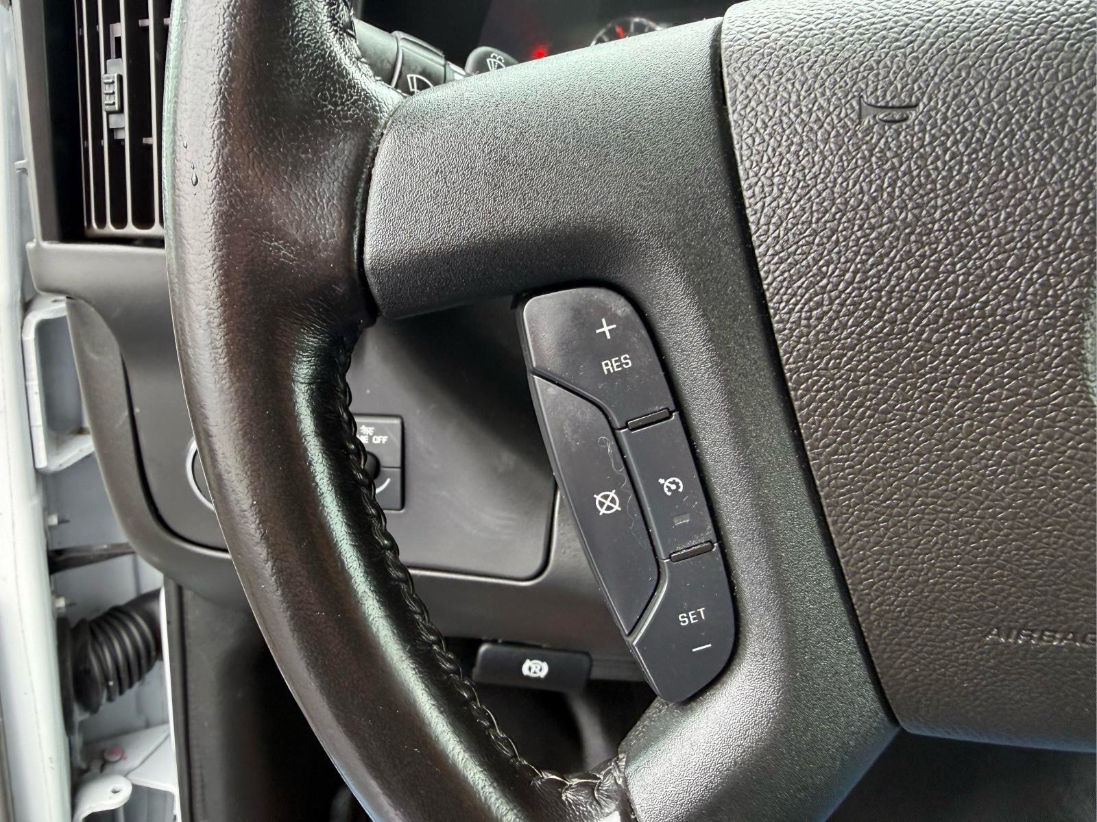 Used 2021 Chevrolet Express 3500 w/ Driver Convenience Package RWD image 34
