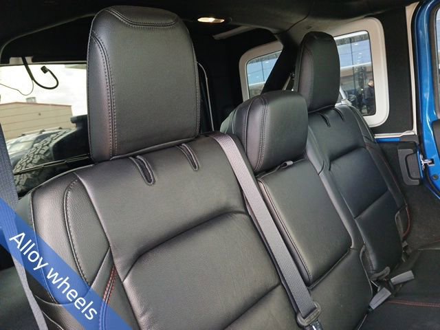 Used 2023 Jeep Wrangler Unlimited Rubicon image 12