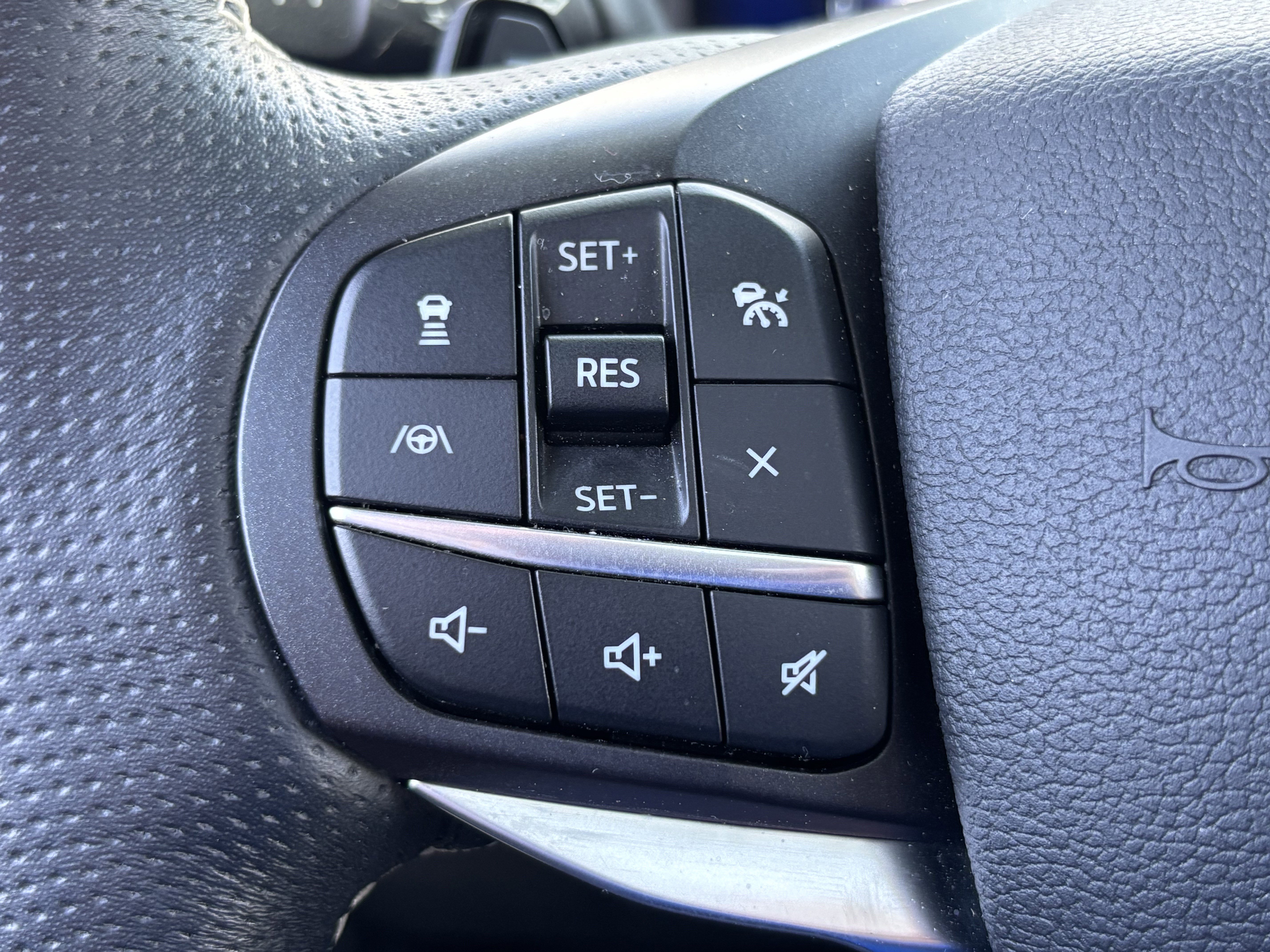 Used 2020 Ford Explorer ST w/ ST Street Pack AWD/4WD image 19