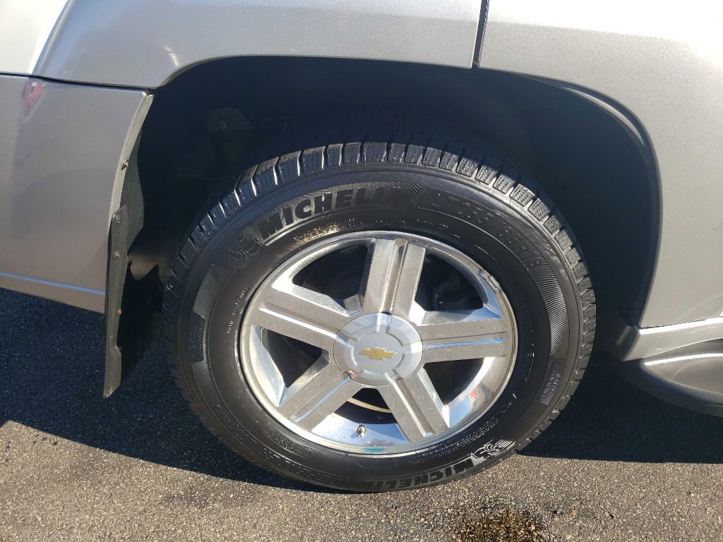 Used 2008 Chevrolet TrailBlazer LT image 37