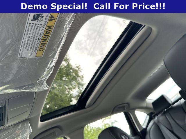 Used 2025 Acura TLX w/ Technology Package FWD image 25