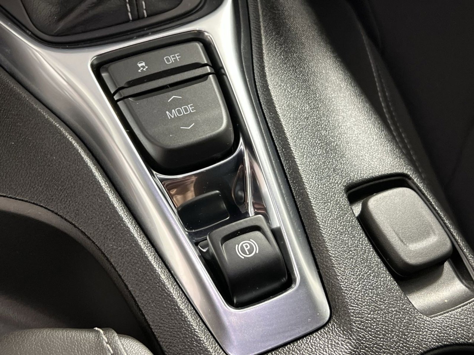 Used 2024 Chevrolet Camaro SS image 35