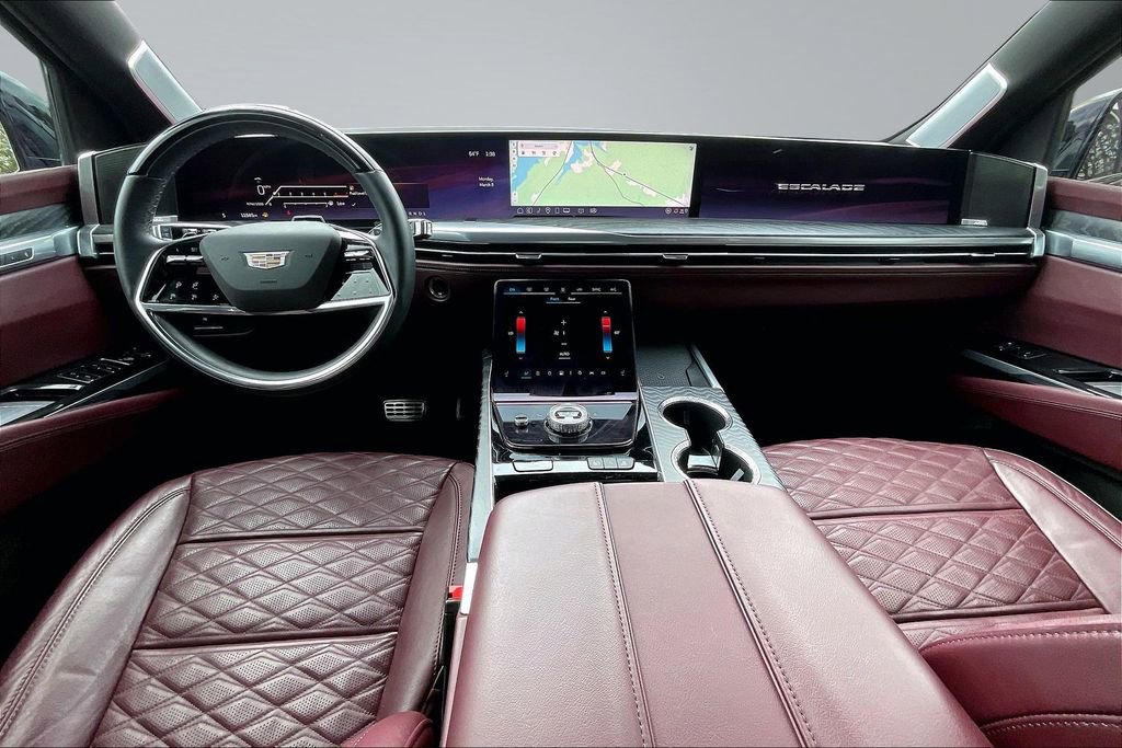 Used 2025 Cadillac Escalade Sport w/ Touring Package image 16