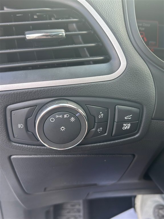 Used 2022 Ford Edge SEL w/ Convenience Package AWD/4WD image 18