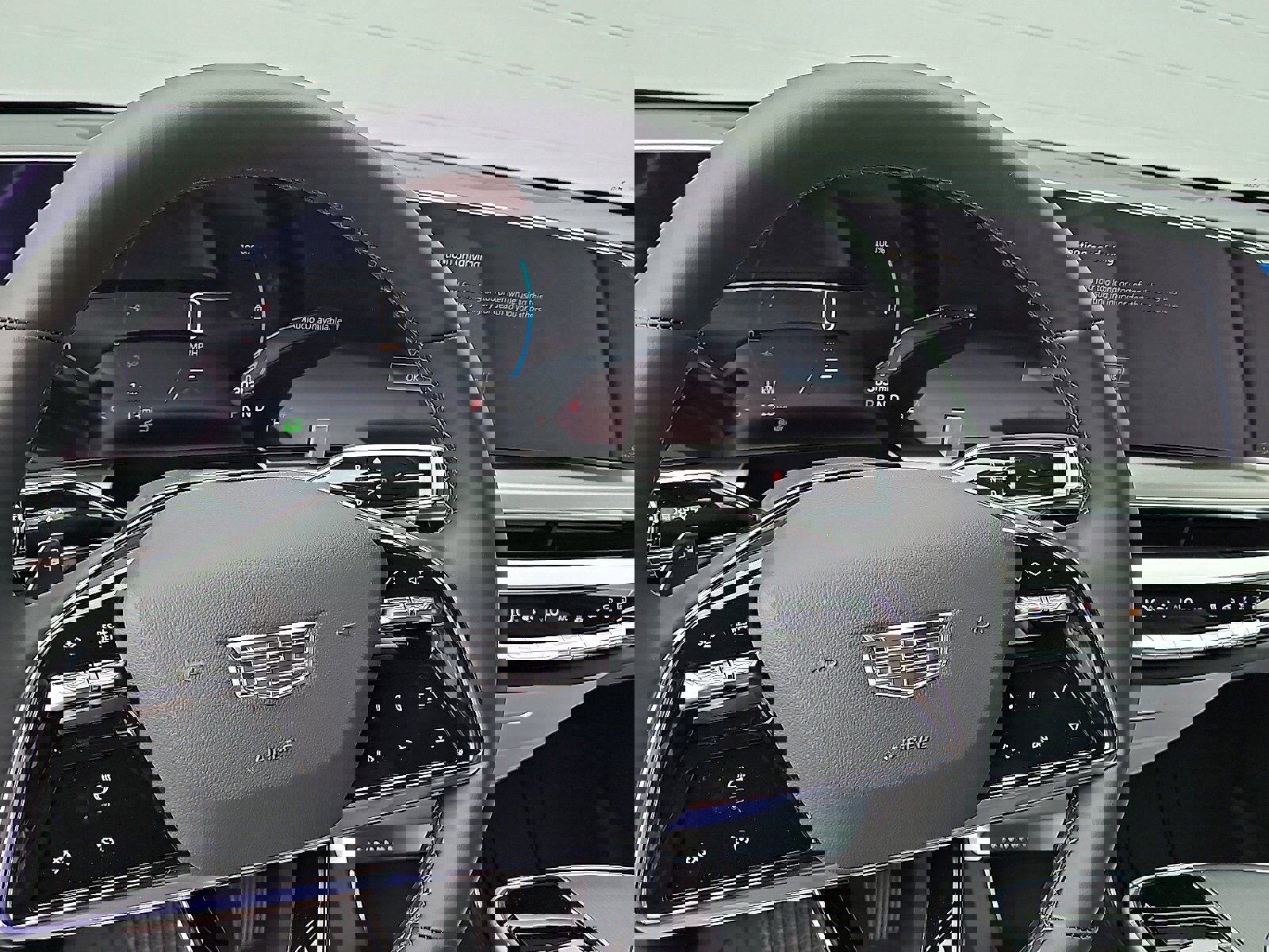 New 2025 Cadillac Lyriq Luxury image 17