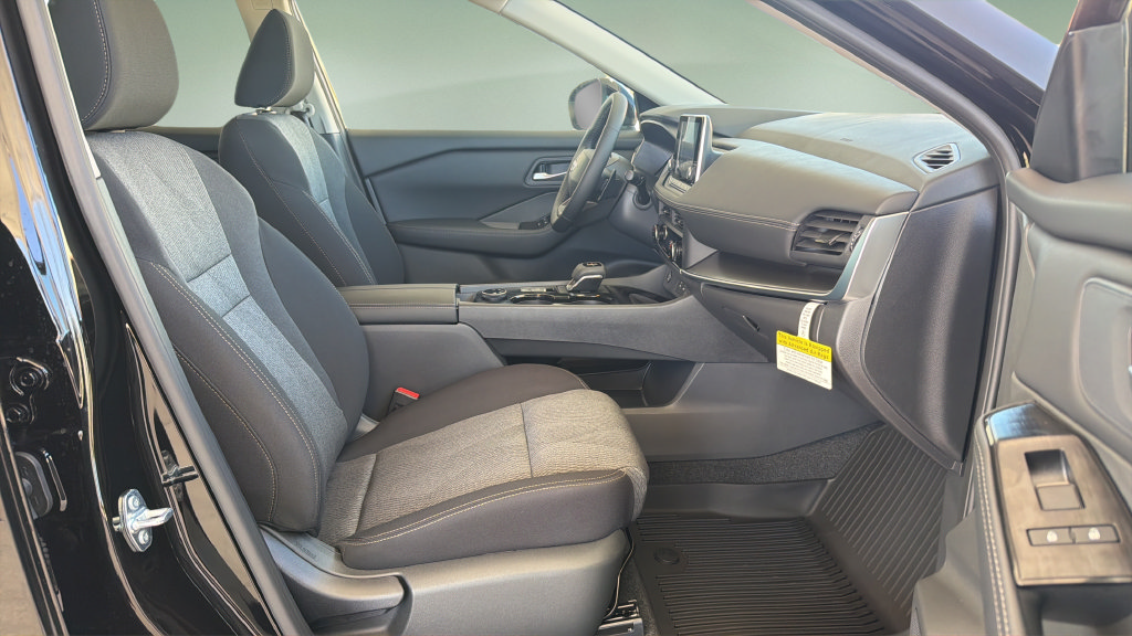 New 2026 Nissan Rogue SV AWD/4WD image 11