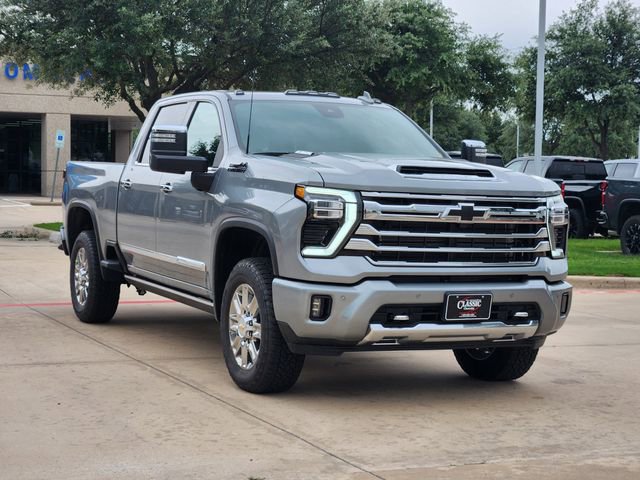New 2026 Chevrolet Silverado 2500 High Country w/ High Country Premium Package AWD/4WD video 2