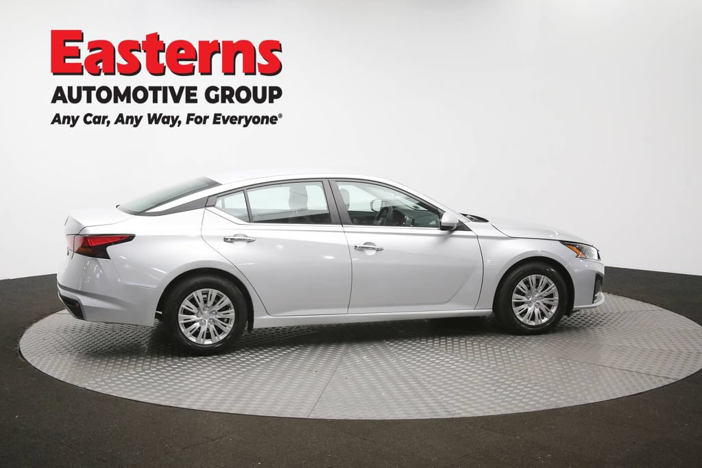 Used 2023 Nissan Altima 2.5 S FWD image 42