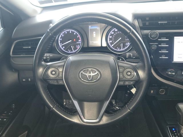 Used 2020 Toyota Camry SE image 14