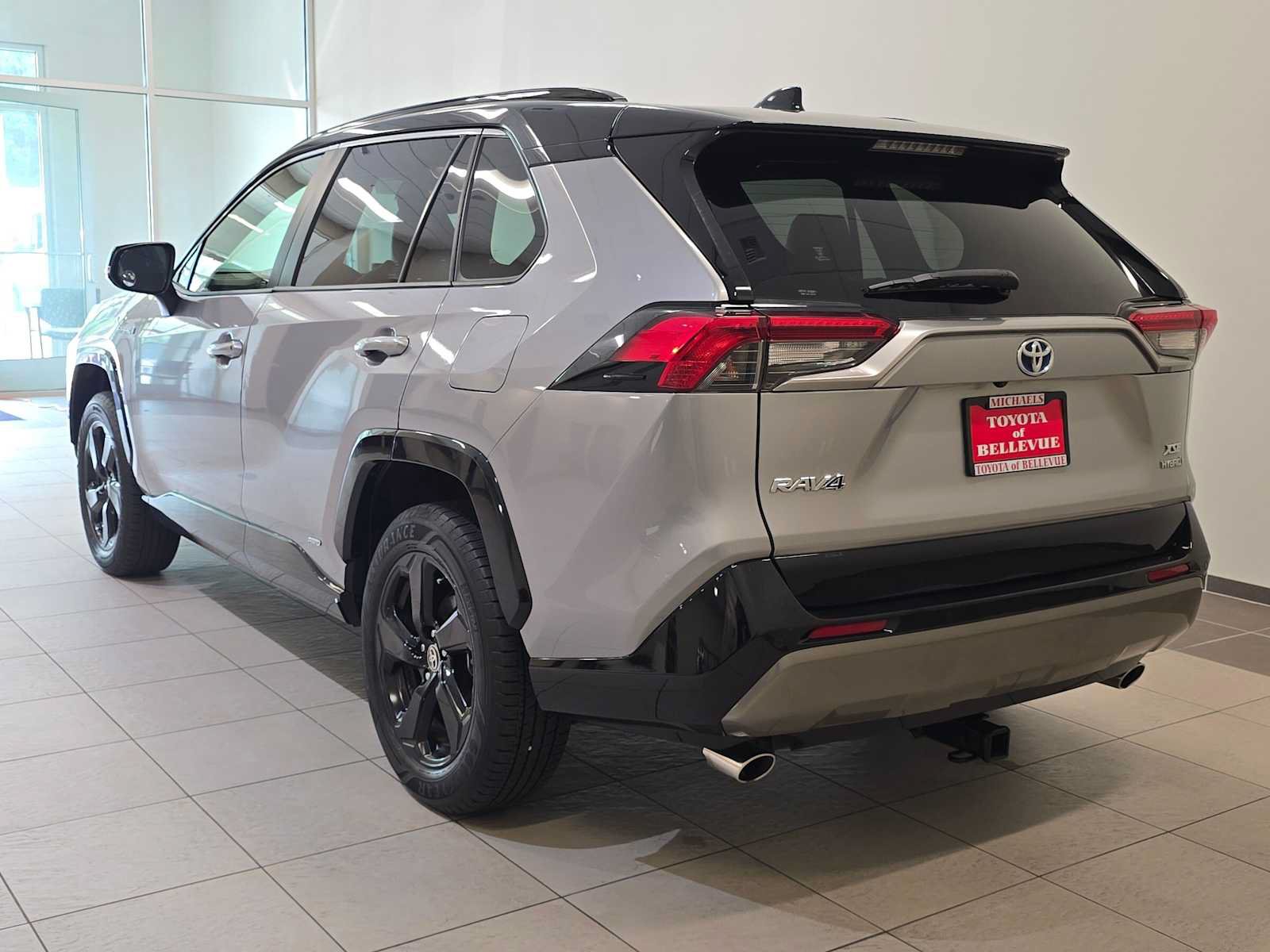 Certified 2021 Toyota RAV4 XSE AWD/4WD image 4