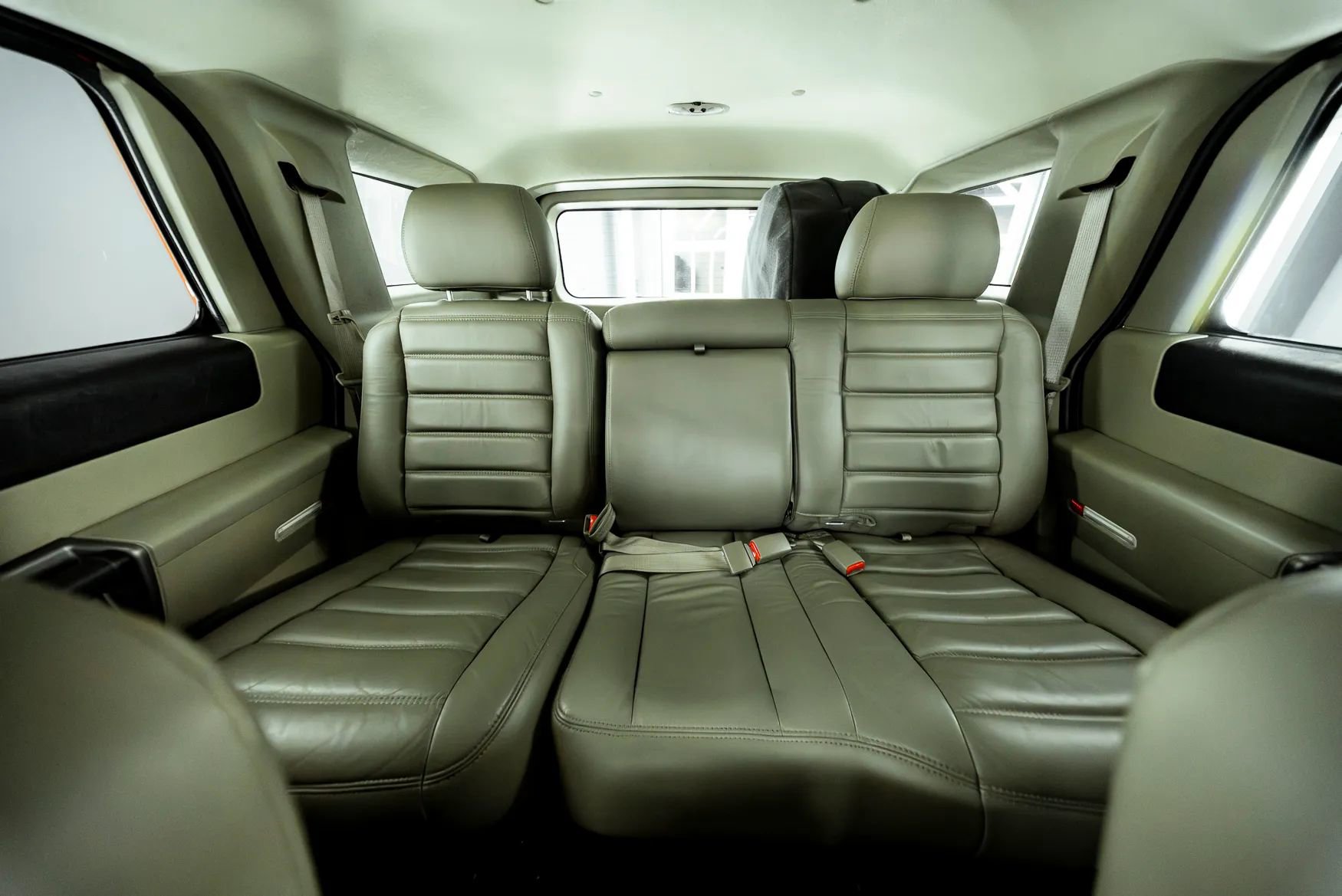 Used 2003 HUMMER H2 Luxury w/ Preferred Equipment Group AWD/4WD image 41