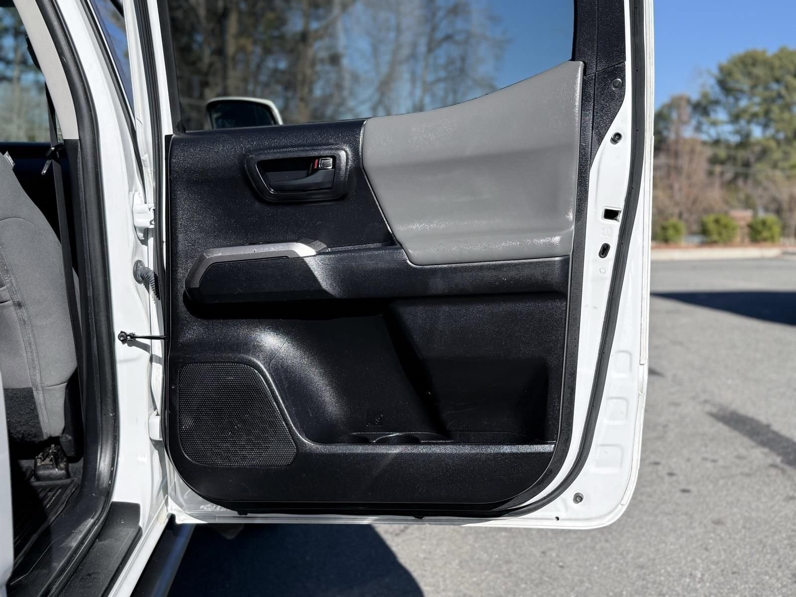 Used 2021 Toyota Tacoma SR5 image 23