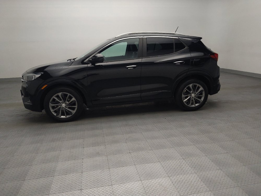 Used 2021 Buick Encore GX Preferred w/ Sport Touring Package FWD image 2